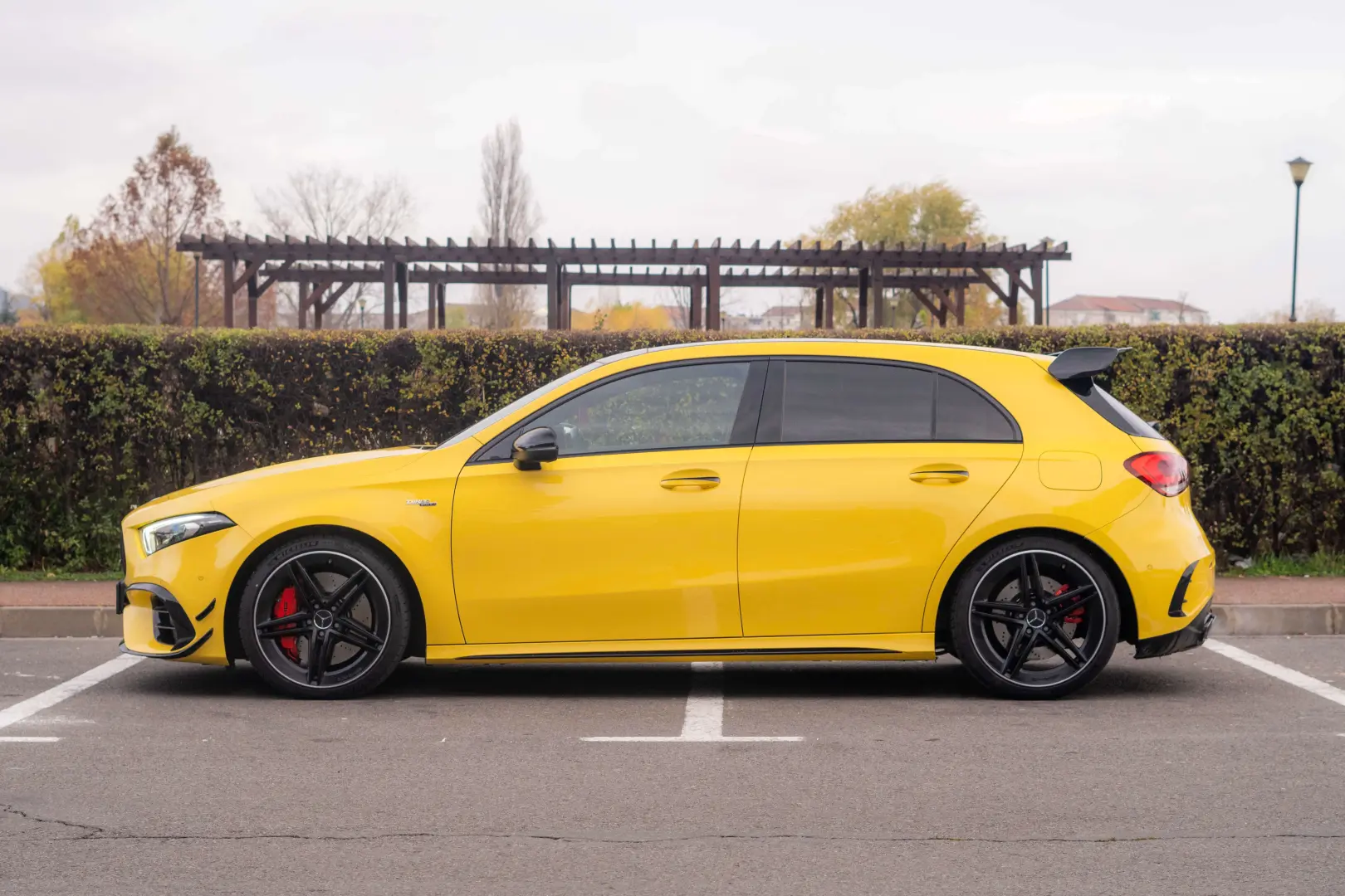 MERCEDES BENZ A 45 S