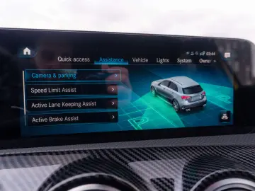 MERCEDES BENZ A 45 S