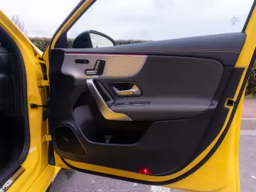 MERCEDES BENZ A 45 S