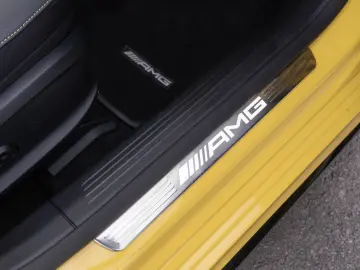 MERCEDES BENZ A 45 S