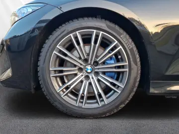 M340i xDrive touring Panorama H&K adapt. LED