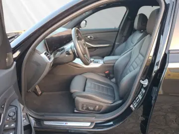 M340i xDrive touring Panorama H&K adapt. LED