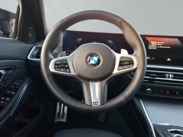 M340i xDrive touring Panorama H&K adapt. LED