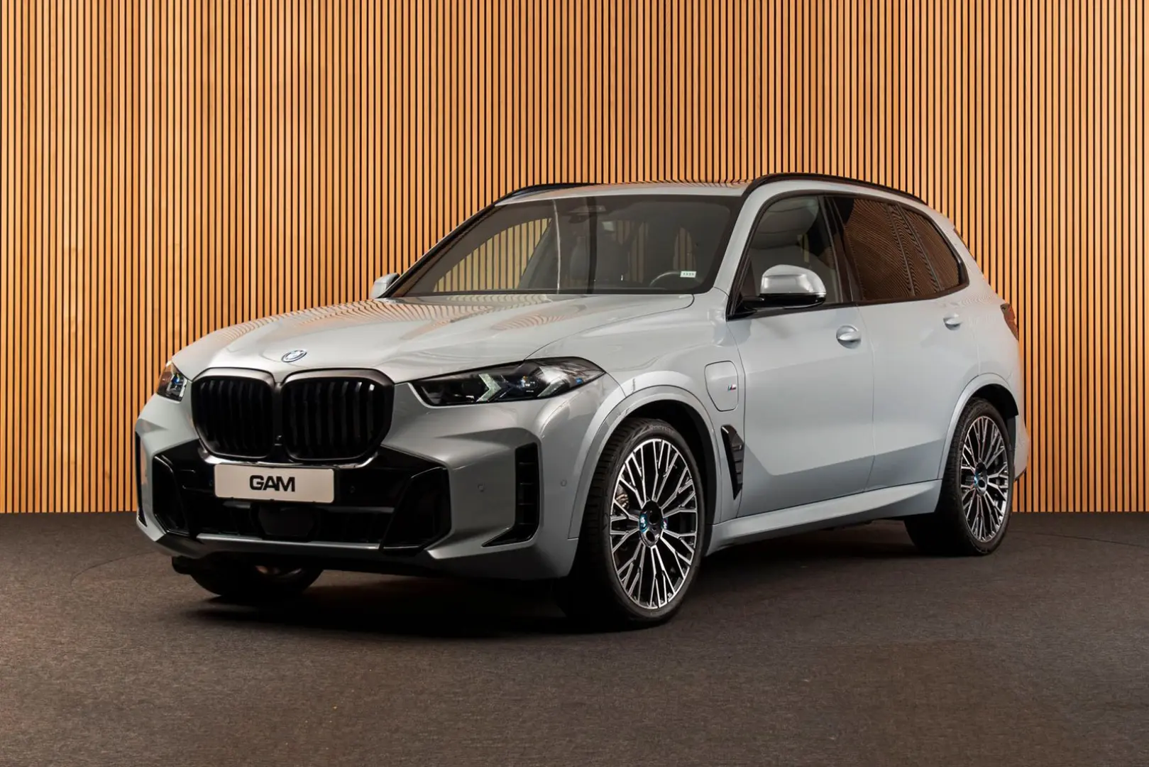 X5 Xdrive50e M-SPORT-MASSAGE-TOWB-22 -CARBON