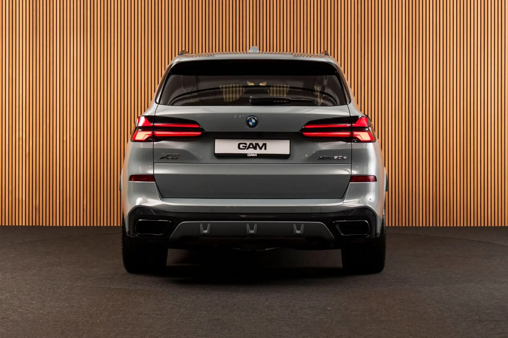 X5 Xdrive50e M-SPORT-MASSAGE-TOWB-22 -CARBON