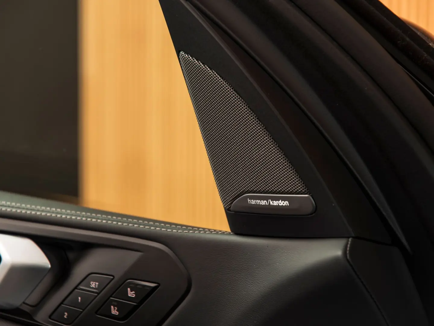 X5 Xdrive50e M-SPORT-MASSAGE-TOWB-22 -CARBON