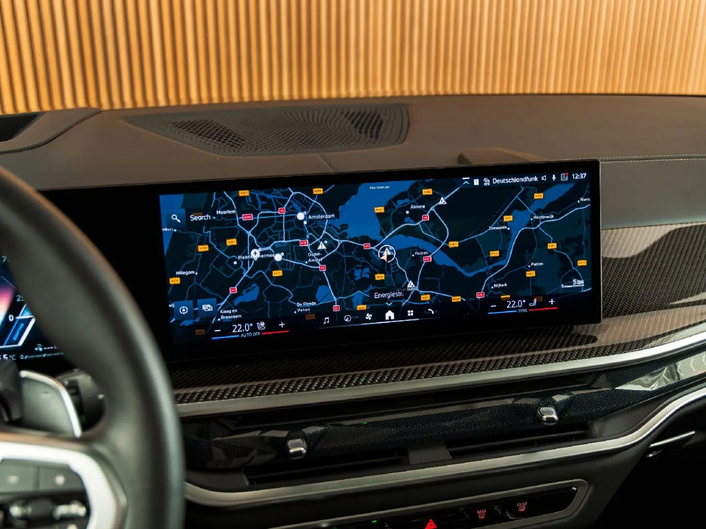 X5 Xdrive50e M-SPORT-MASSAGE-TOWB-22 -CARBON