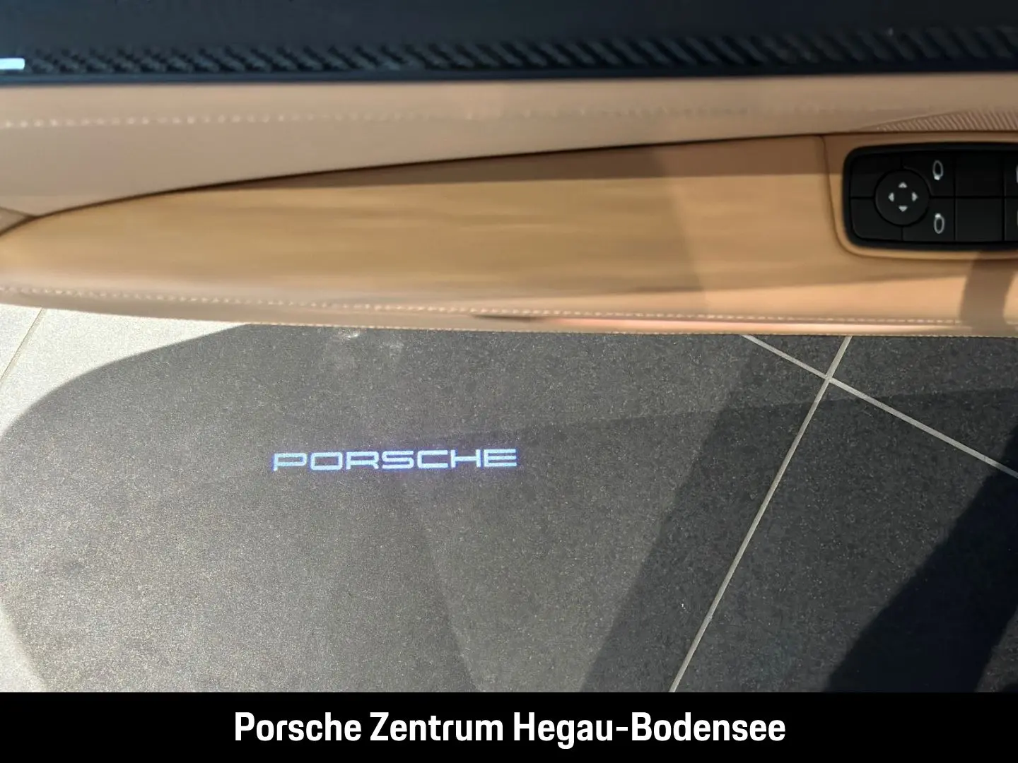 992 (911) GT3 Touring Exclusive Manufaktur