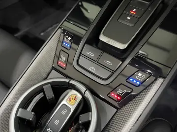 992 911 Carrera 4 GTS Cabrio Lift Carbon Burmest