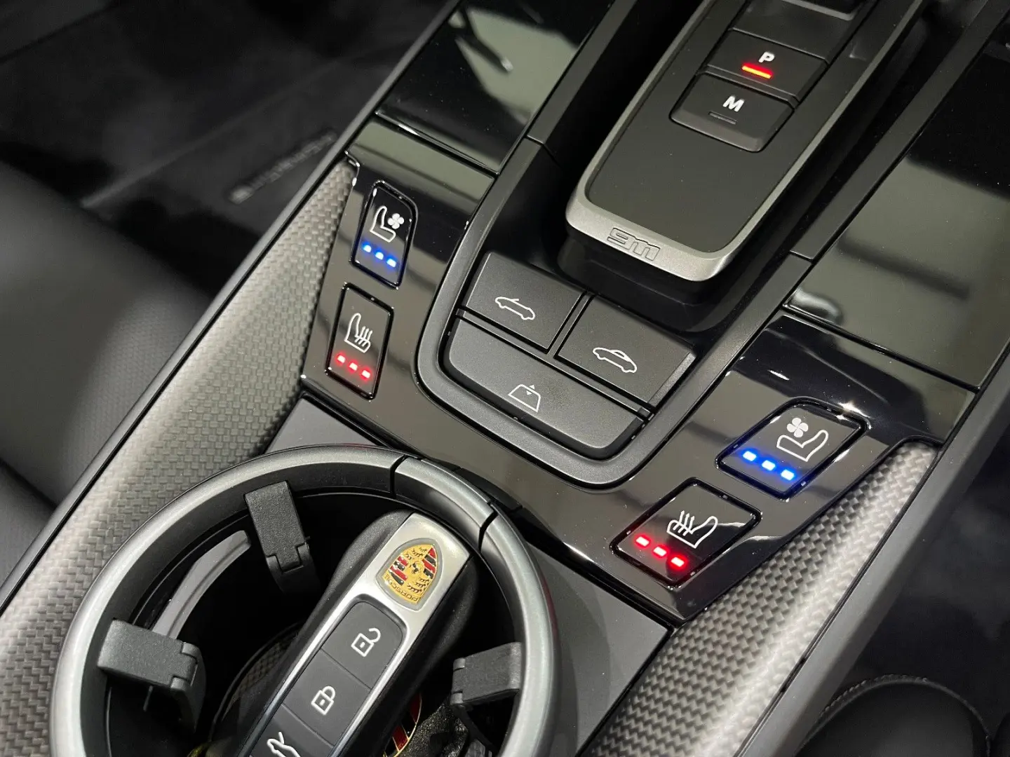 992 911 Carrera 4 GTS Cabrio Lift Carbon Burmest