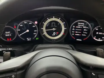 992 911 Carrera 4 GTS Cabrio Lift Carbon Burmest