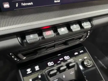 992 911 Carrera 4 GTS Cabrio Lift Carbon Burmest