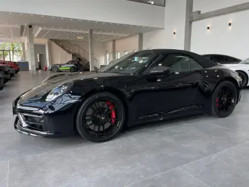 992 911 Carrera 4 GTS Cabrio Lift Carbon Burmest