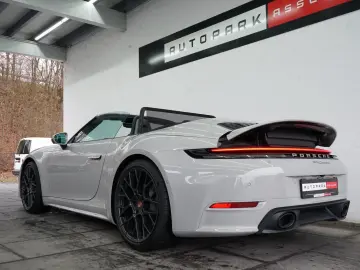992.2 911 Cabriolet Kreide SportDesign Lift MEGA