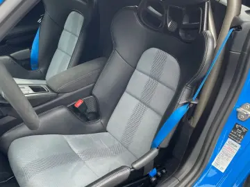 Cayman GT4 RS Clubsport Weissach Lift Approved