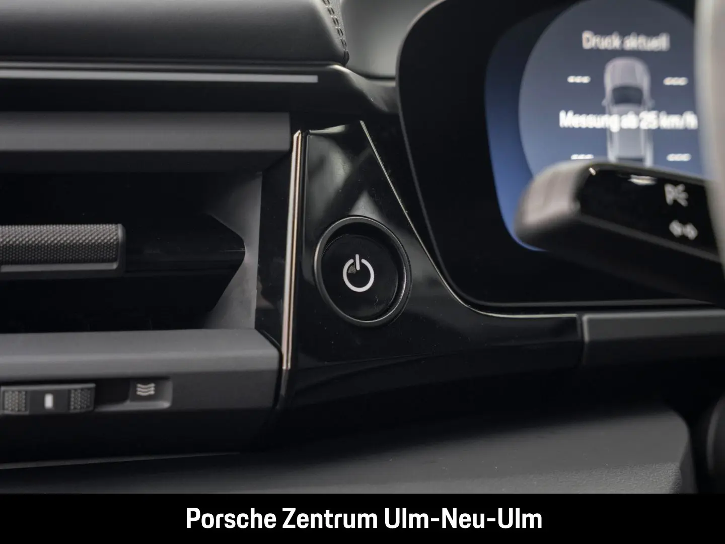 Macan Turbo Burmester HA-Lenkung InnoDrive LED