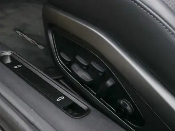 992 911 Turbo Cabriolet Burmester LED-Matrix