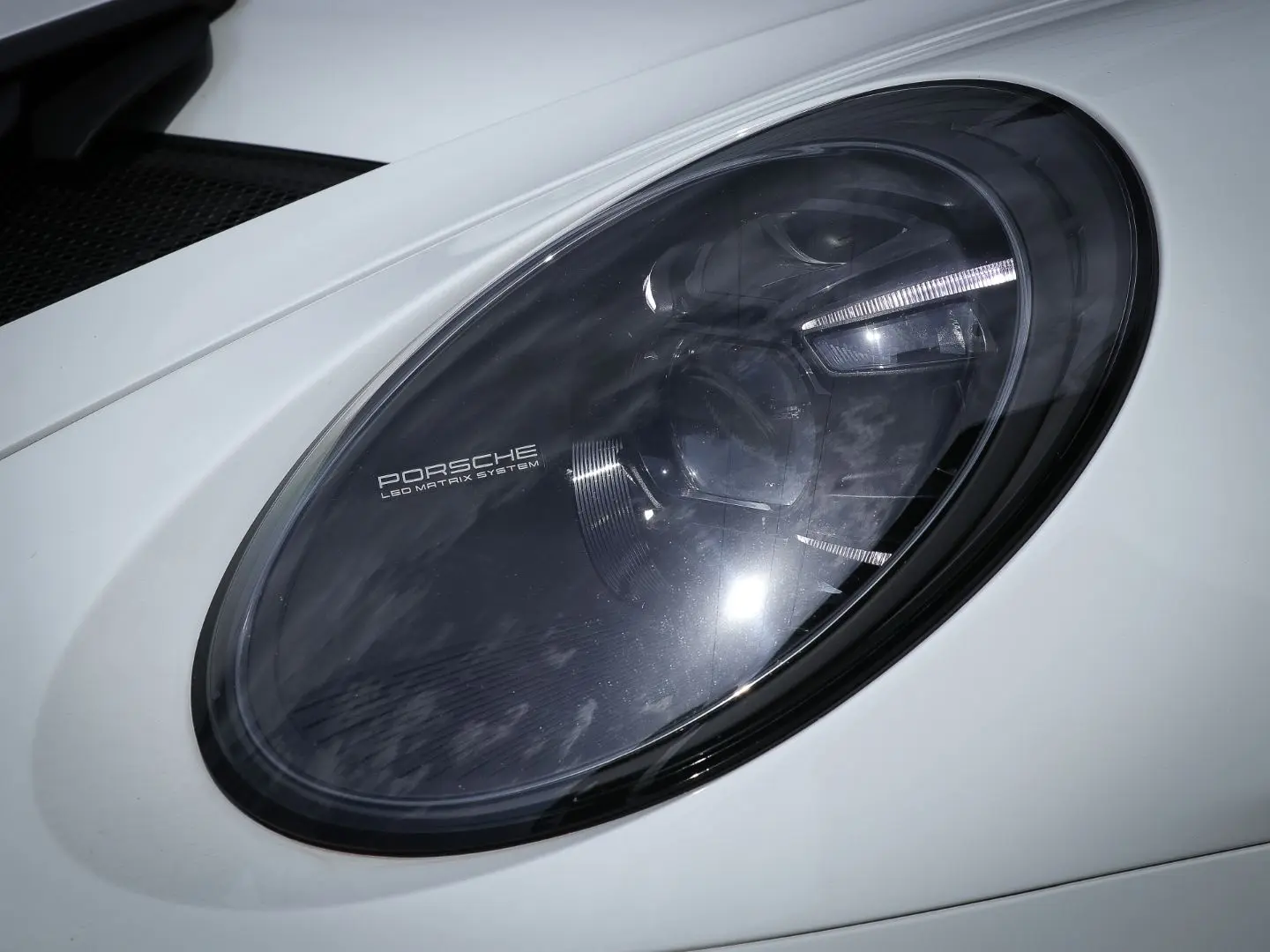 992 911 GT3 RS Weissach-Paket BOSE LED-Matrix