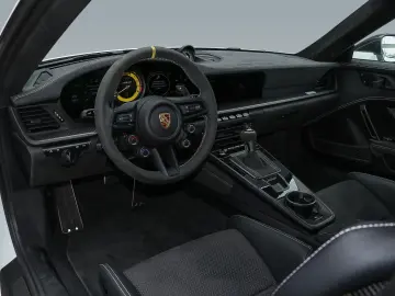 992 911 GT3 RS Weissach-Paket BOSE LED-Matrix