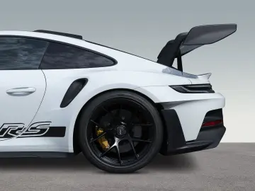 992 911 GT3 RS Weissach-Paket BOSE LED-Matrix