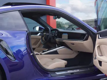 992 Turbo S Sport Design Lift Burmester PASM