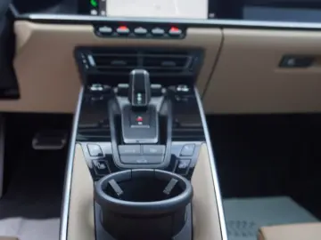 992 Turbo S Sport Design Lift Burmester PASM