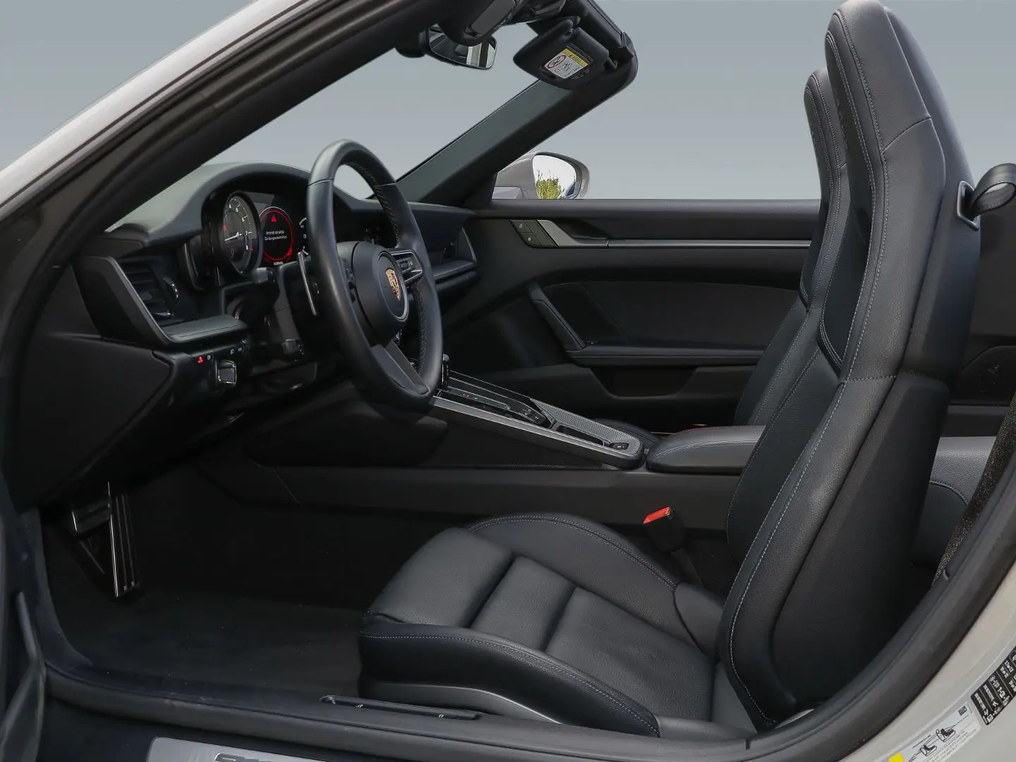 992 911 Carrera 4S Cabrio s Surround-View LED