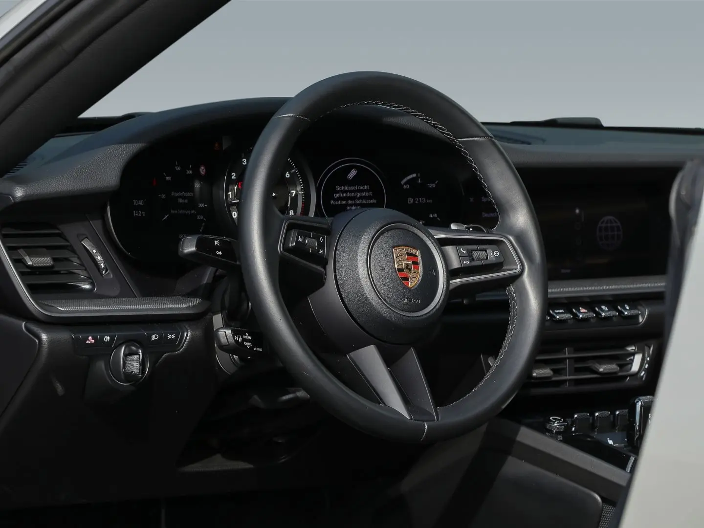 992 911 Carrera 4S Cabrio s Surround-View LED