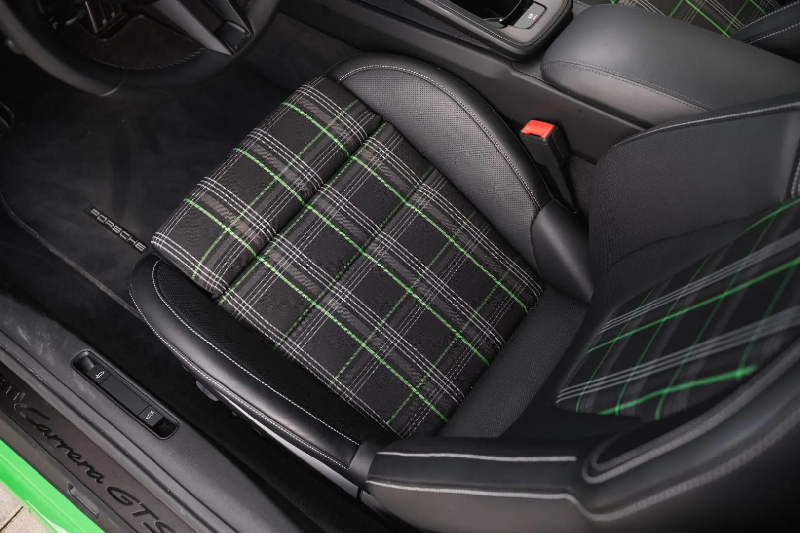 911 992 GTS KARO  LED  PDLS  DAB  Sp.-Design