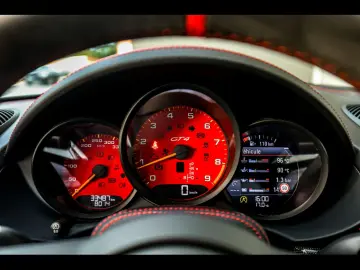 Cayman 718 GT4 PDK CLUBSPORT BUCKET CARBON BOSE