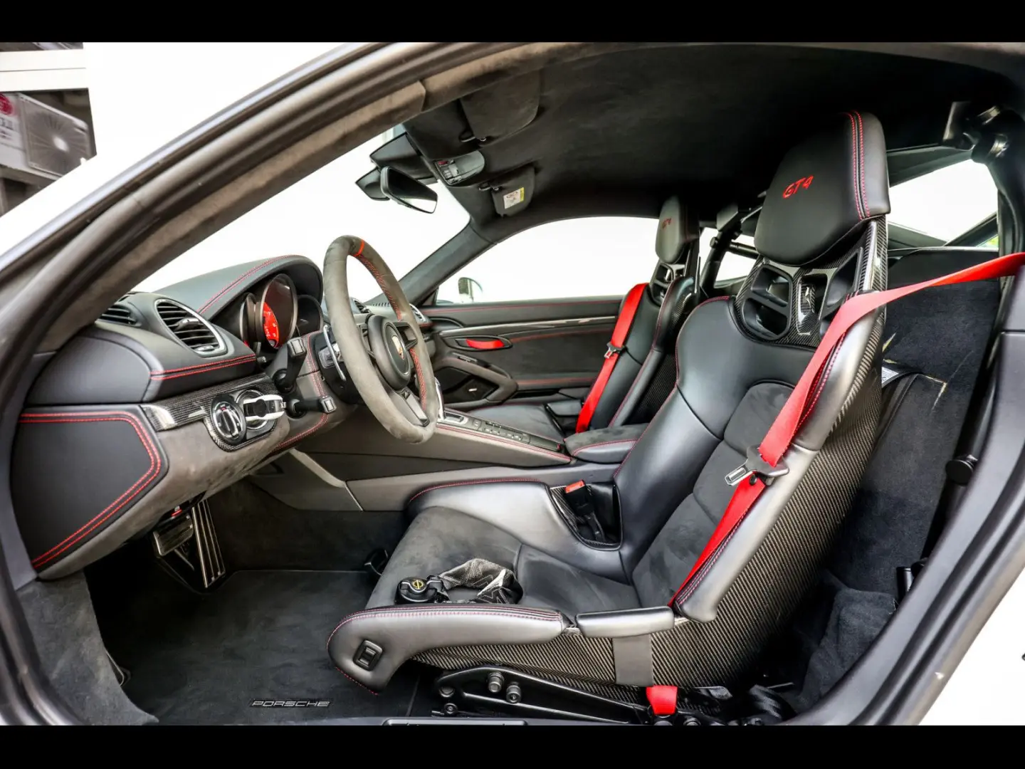 Cayman 718 GT4 PDK CLUBSPORT BUCKET CARBON BOSE