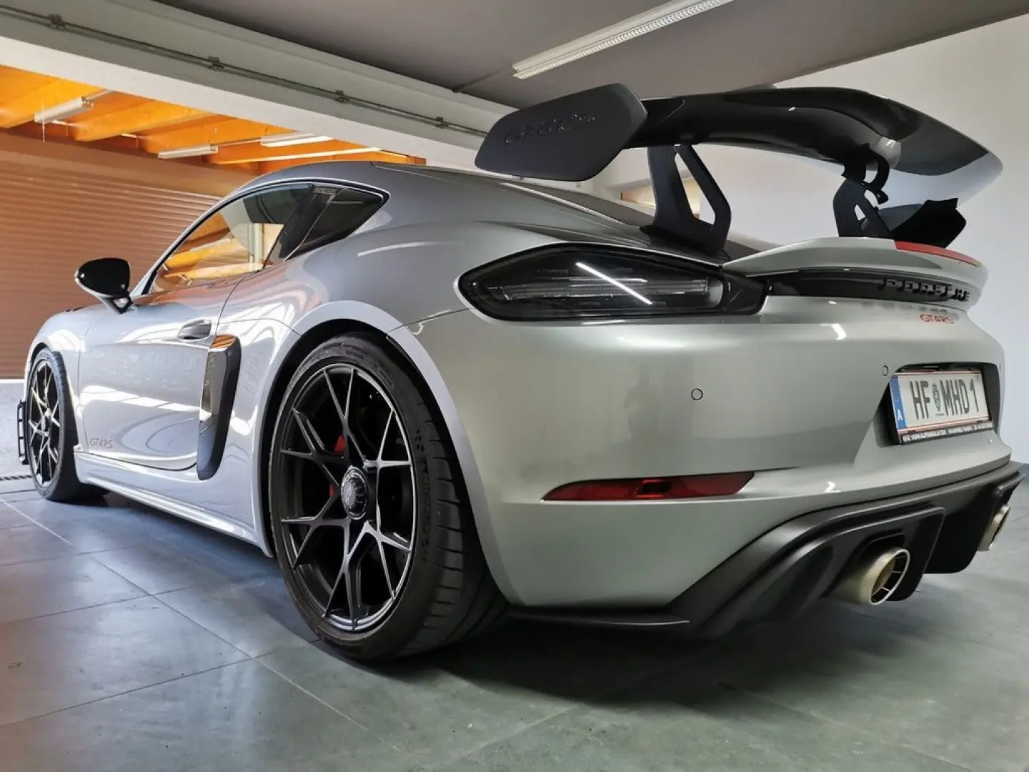 Cayman GT4 RSWeissach Clubsport LED Approved