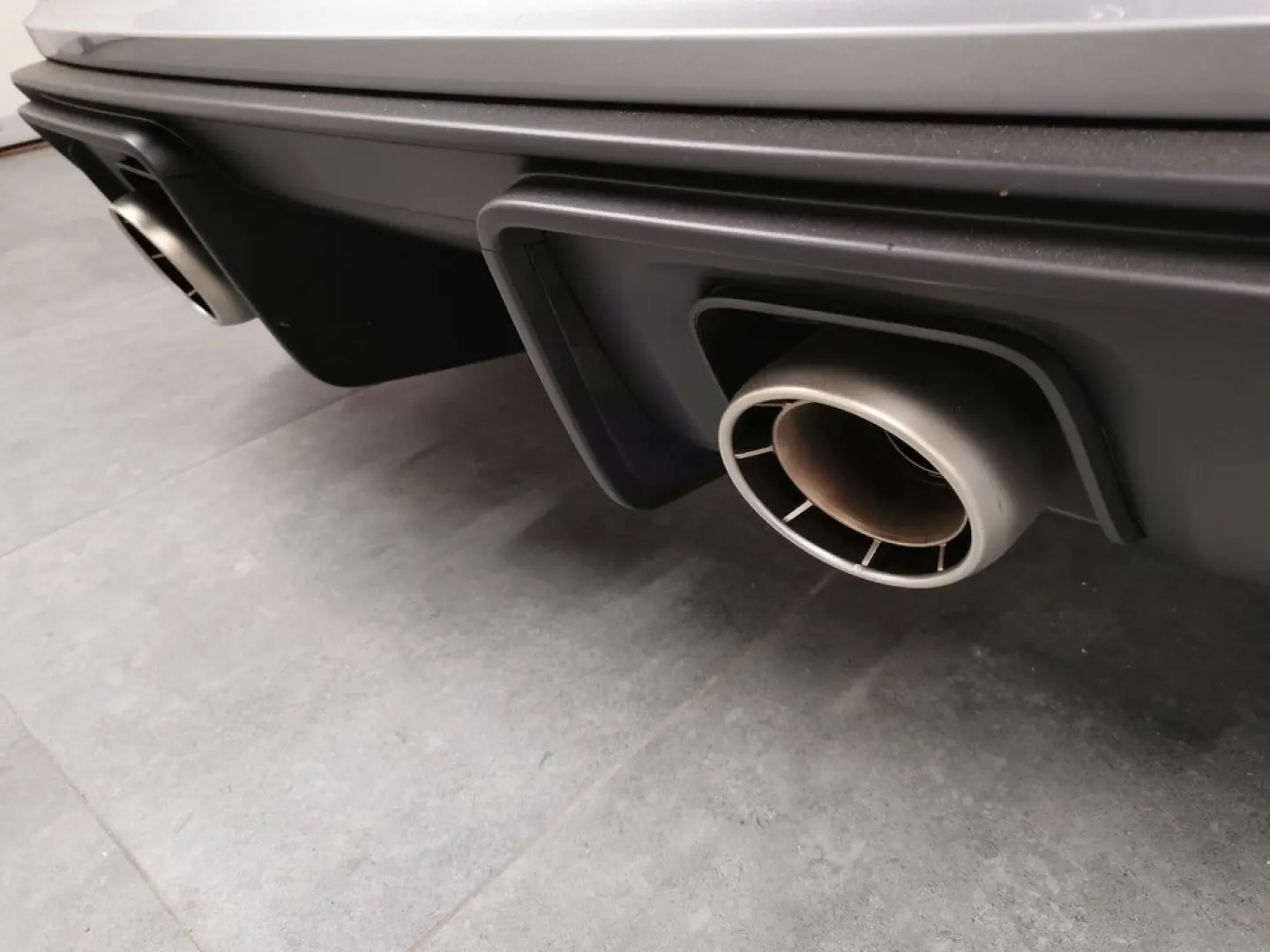 Cayman GT4 RSWeissach Clubsport LED Approved