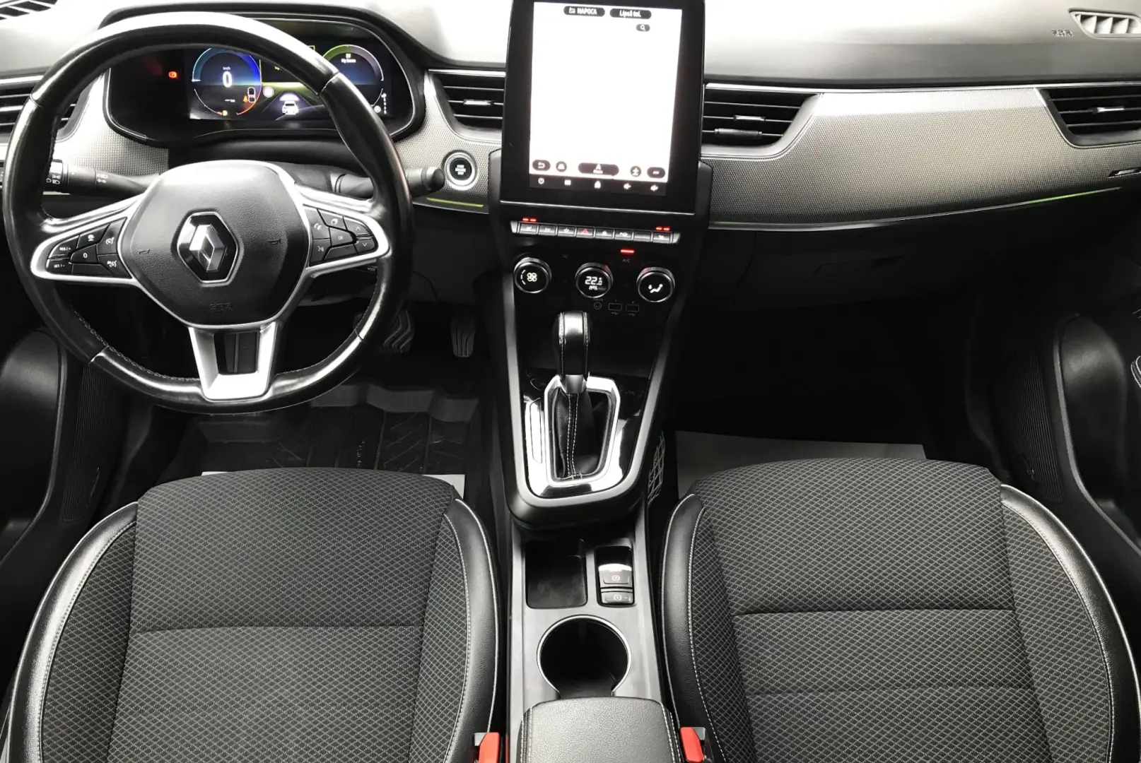 RENAULT ARKANA E-TECH