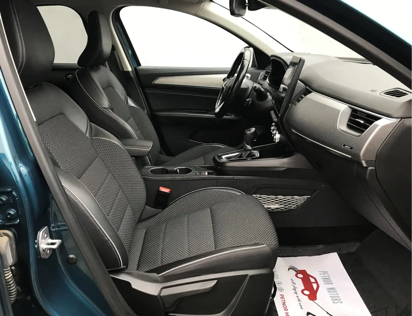 RENAULT ARKANA E-TECH