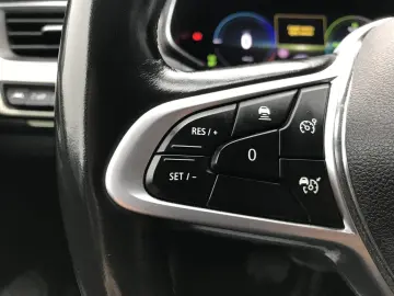 RENAULT ARKANA E-TECH