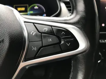 RENAULT ARKANA E-TECH