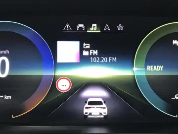 RENAULT ARKANA E-TECH