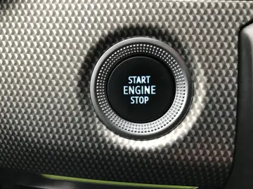 RENAULT ARKANA E-TECH