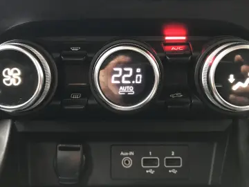 RENAULT ARKANA E-TECH