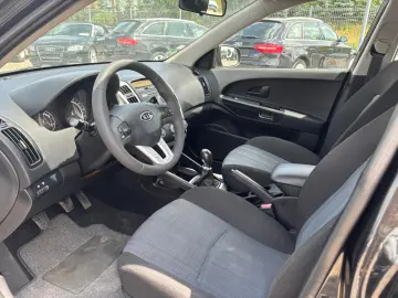 Kia Ceed 1.4 Benzina 135.000km