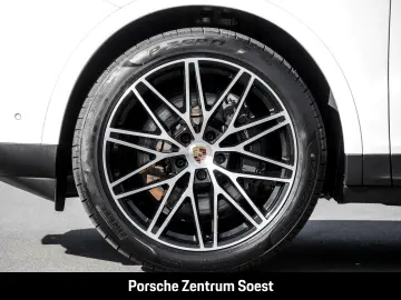 Porsche Cayenne E-Hybrid Coupe