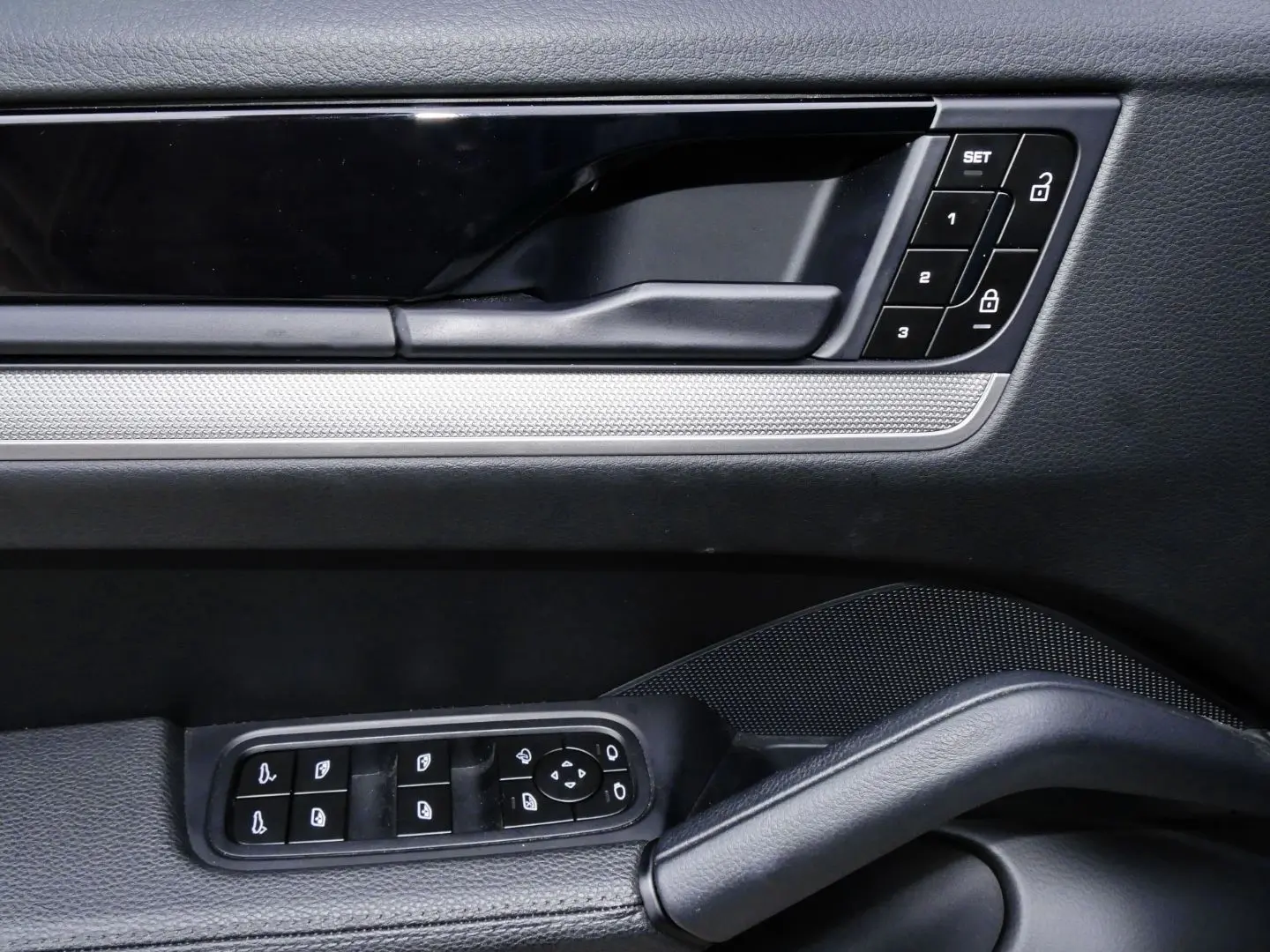 Porsche Cayenne Coupe