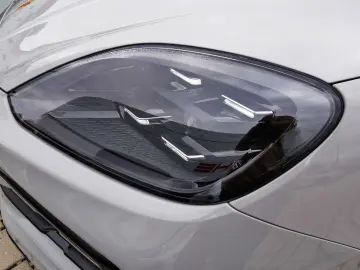 Porsche Cayenne Coupe