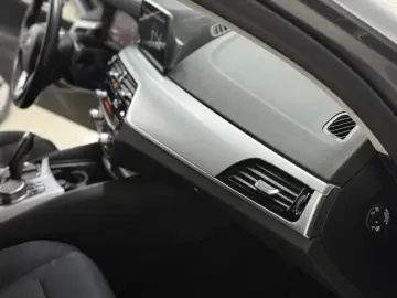 BMW Seria 5 520d xDrive