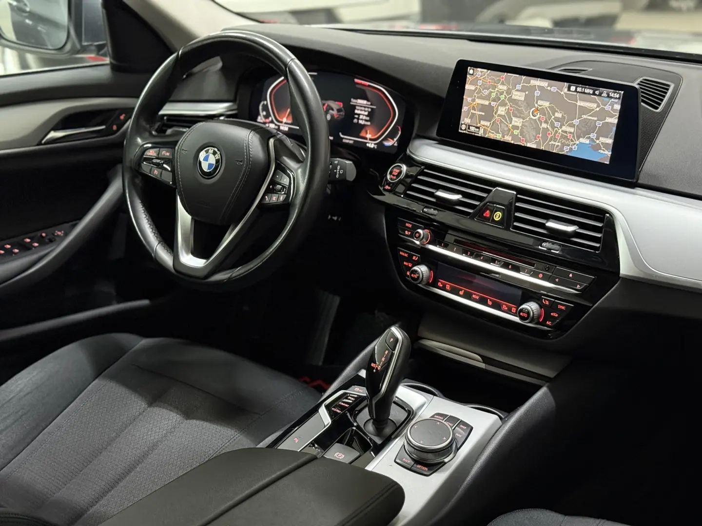 BMW Seria 5 520d xDrive