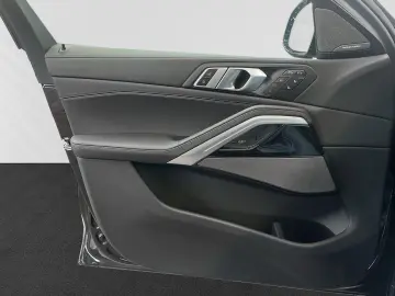 X6 xDrive30d  € 1.190 Zubehörbonus M Sport Pro