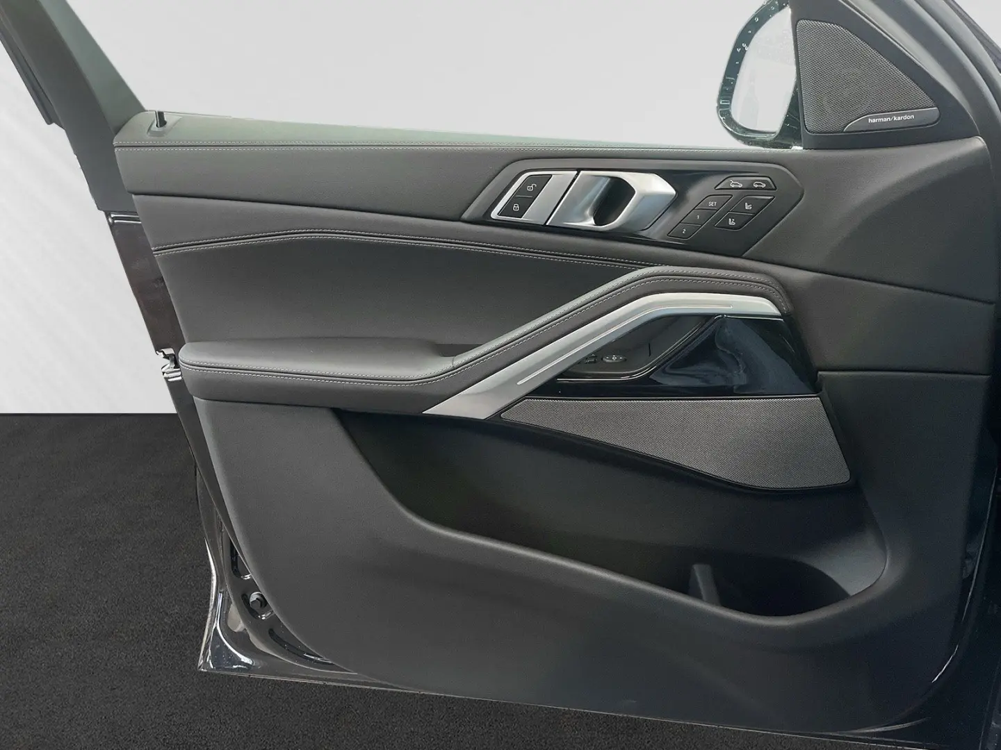 X6 xDrive30d  € 1.190 Zubehörbonus M Sport Pro