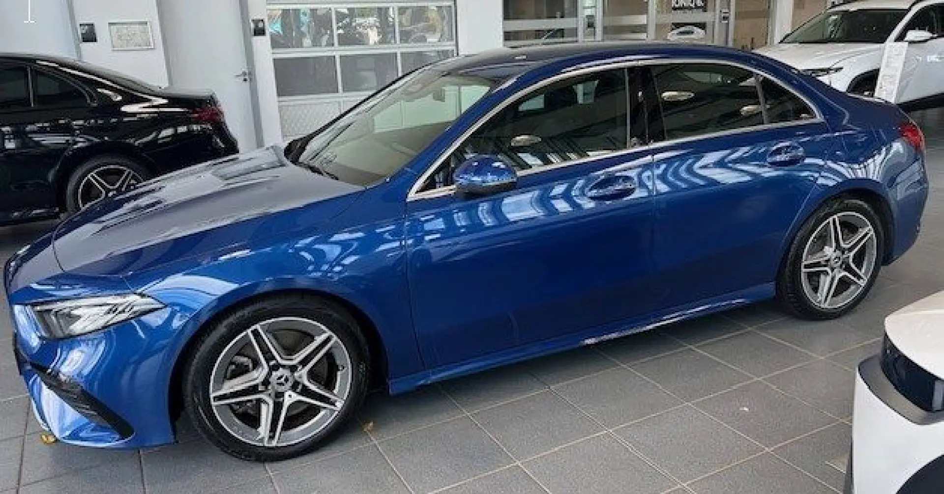 A 250 4M Limousine AMG Kamera LED Winter-Paket