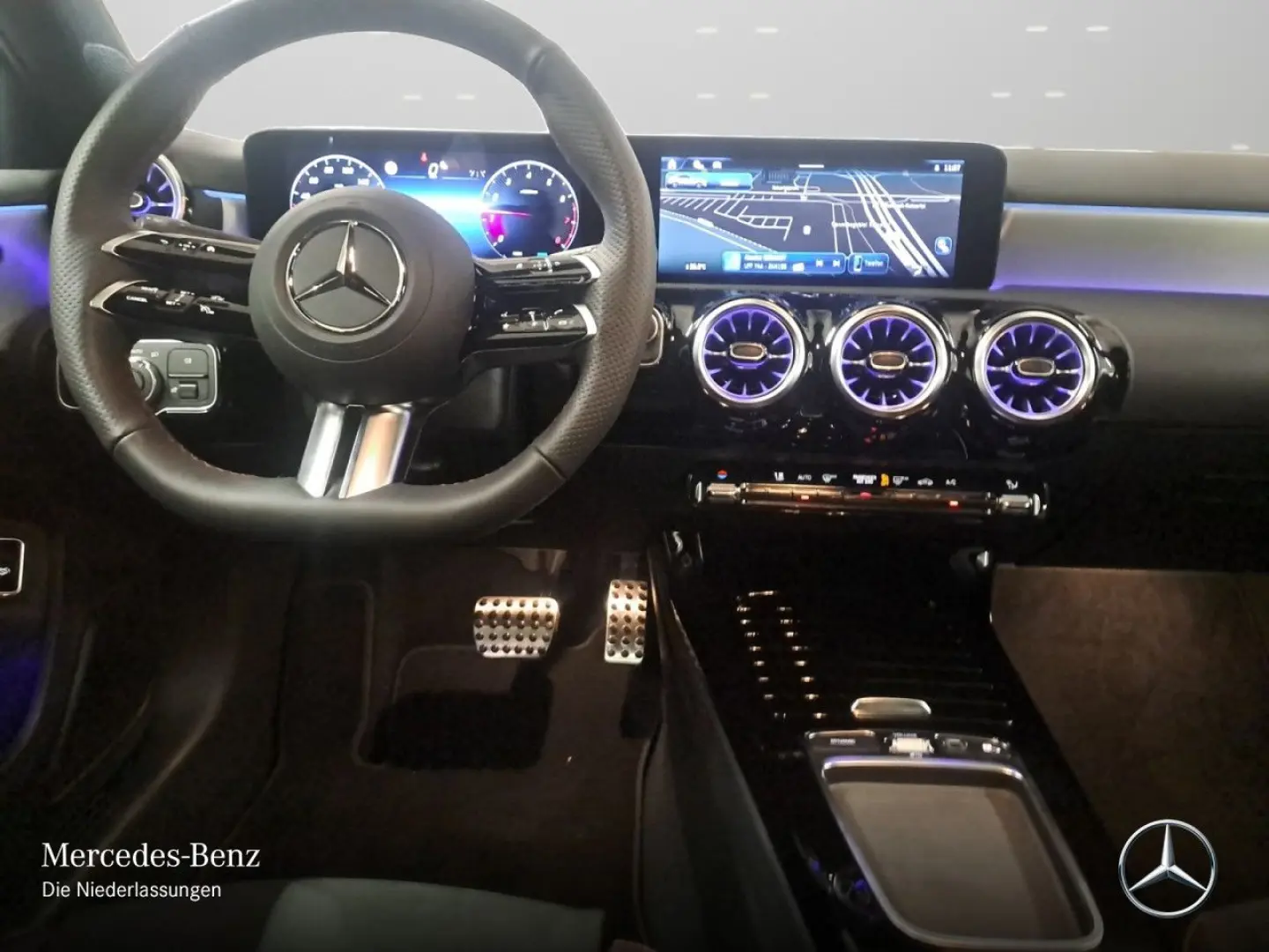 A 250 4M Limousine AMG Adv.PLUS Multibeam WD